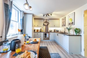 Photo 14- click for photo gallery